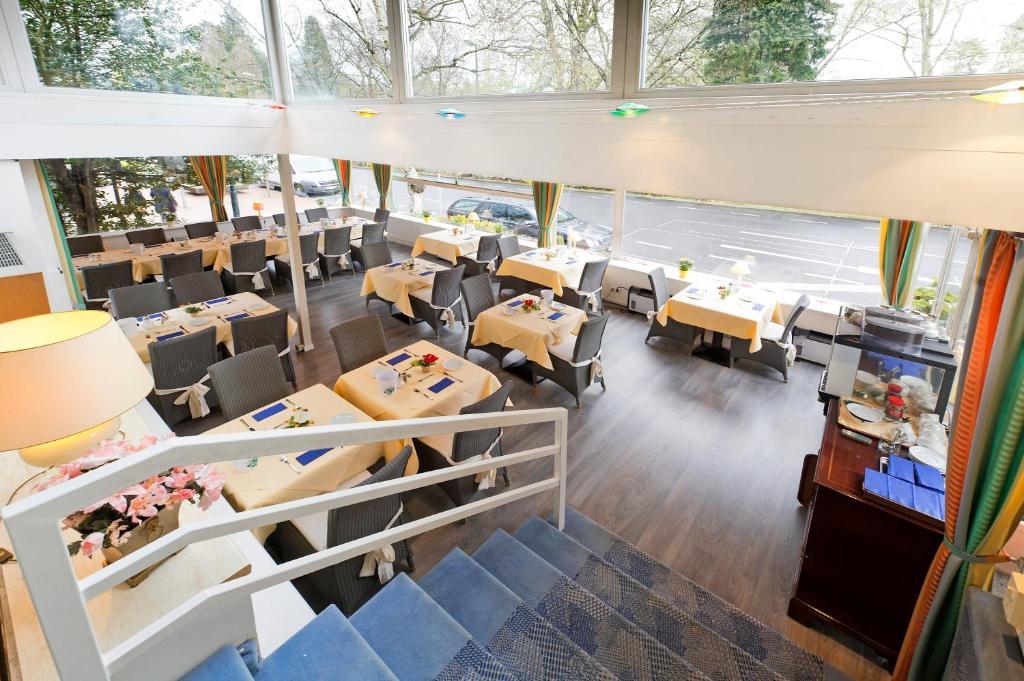 Hotel Eden Am Kurpark Бонн Экстерьер фото