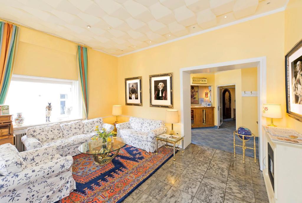 Hotel Eden Am Kurpark Бонн Экстерьер фото