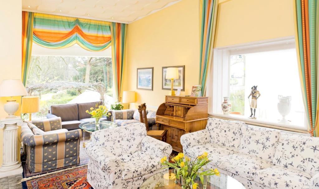 Hotel Eden Am Kurpark Бонн Экстерьер фото