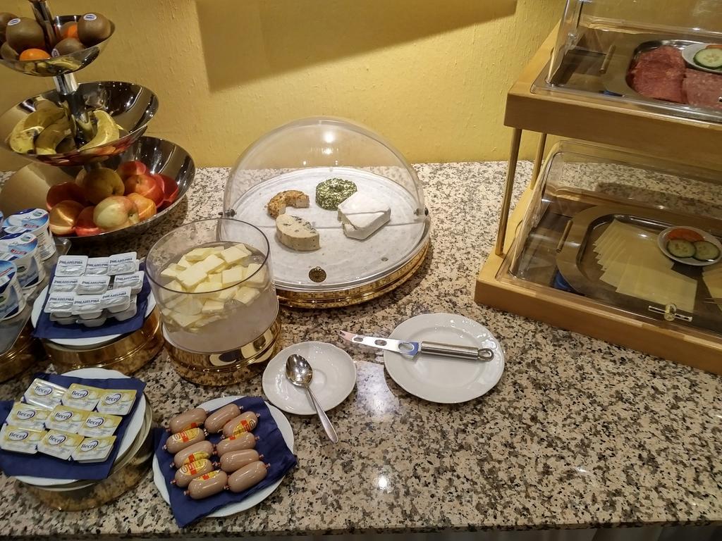 Hotel Eden Am Kurpark Бонн Экстерьер фото