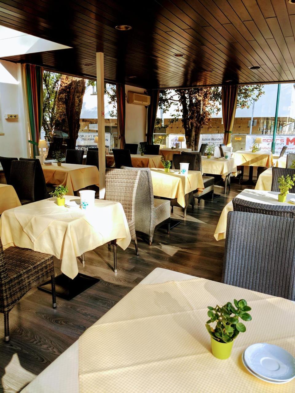 Hotel Eden Am Kurpark Бонн Экстерьер фото